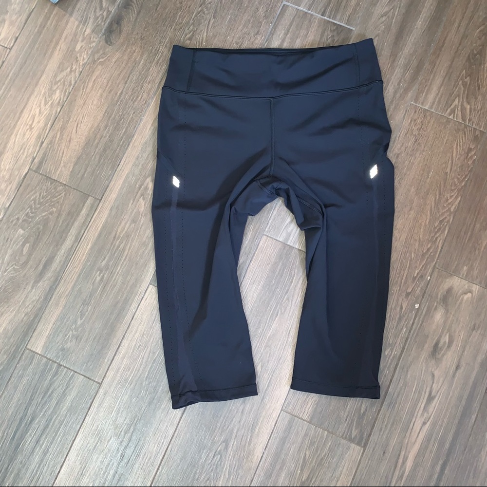 Lululemon Running Crop Pants - Picture 2 of 5